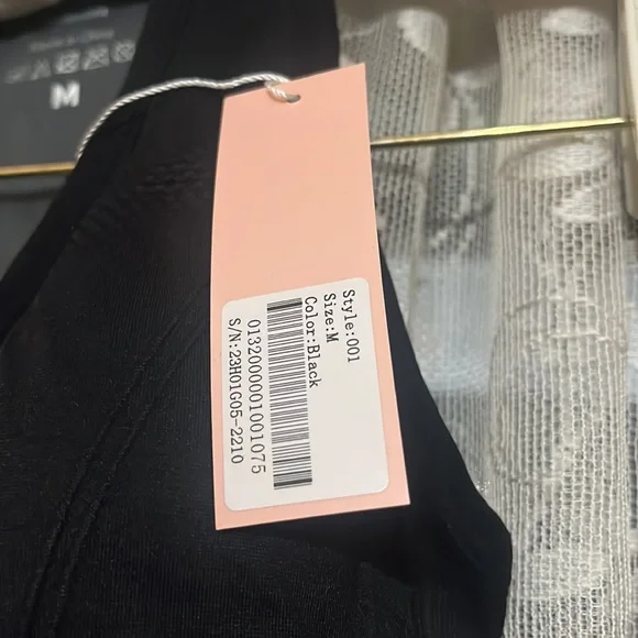 Match brand / brand new sports bra size medium women’s - Picture 3 of 4